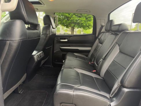 Used 2019 Toyota Tundra Limited w/ Limited Premium Package AWD/4WD image 23