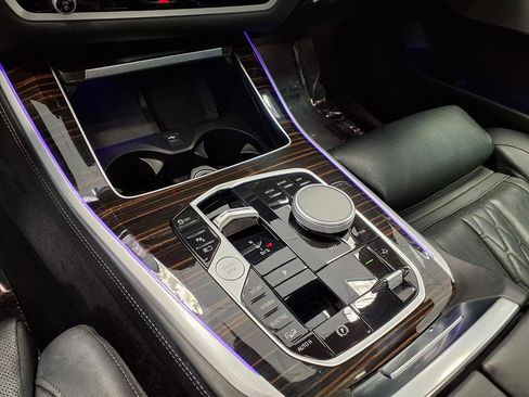 Used 2025 BMW X5 xDrive50e image 22