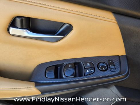 Used 2025 Nissan Sentra SV w/ SV Premium Package image 20