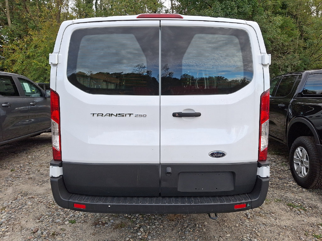 Used 2025 Ford Transit 250 Low Roof w/ Exterior Upgrade Package RWD image 5