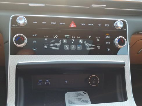 New 2026 Genesis GV80 3.5T Advanced AWD/4WD image 21