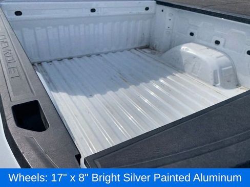 Certified 2025 Chevrolet Silverado 1500 LT image 21