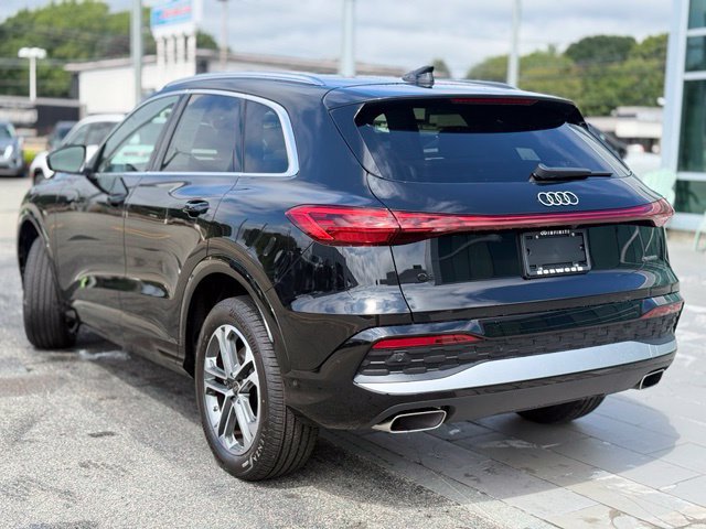 Used 2026 Audi Q5 Premium Plus AWD/4WD image 4