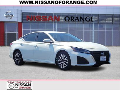 Used 2023 Nissan Altima 2.5 SV