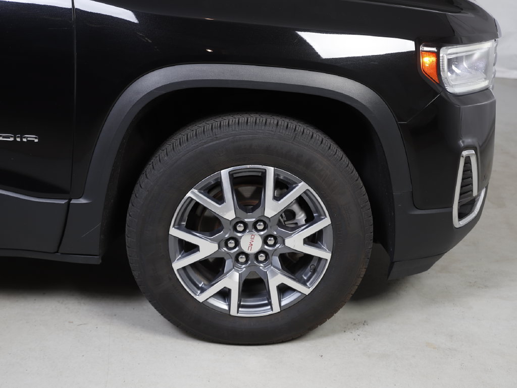 Used 2023 GMC Acadia SLT AWD/4WD image 6