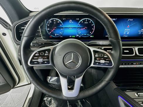 Certified 2021 Mercedes-Benz GLS 450 4MATIC image 11