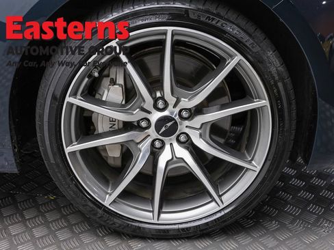 Used 2025 Genesis G70 2.5T RWD image 30