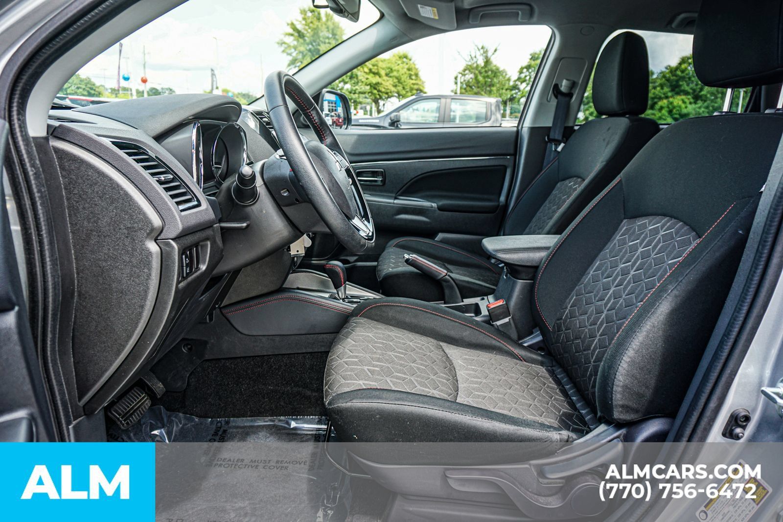 Used 2025 Mitsubishi Outlander Sport SE AWD/4WD image 21