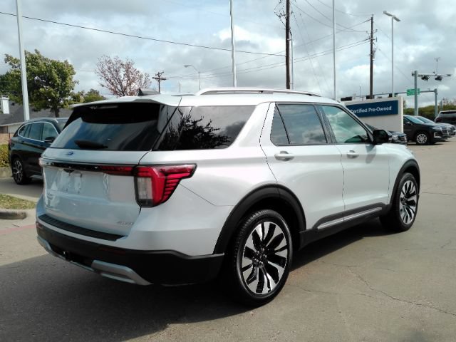 Used 2025 Ford Explorer Platinum w/ LUX Leather Package AWD/4WD image 9