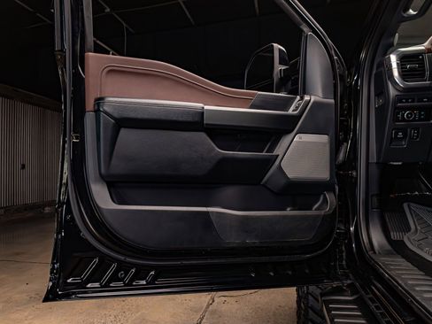 Used 2023 Ford F150 Lariat image 30