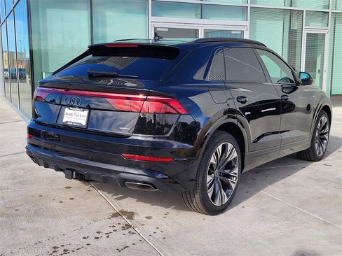 New 2026 Audi Q8 Prestige image 3