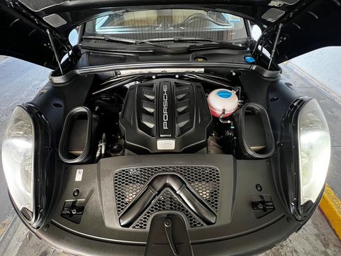 Used 2017 Porsche Macan GTS image 29