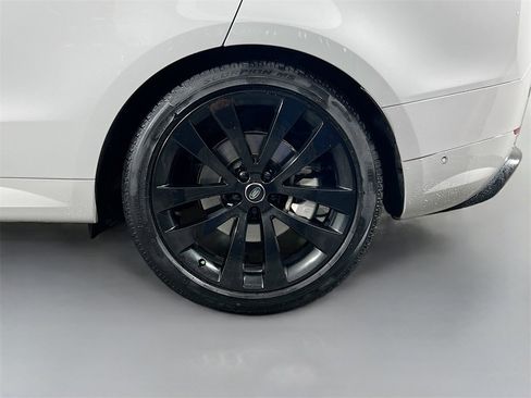 Used 2025 Land Rover Range Rover Sport Dynamic SE image 33