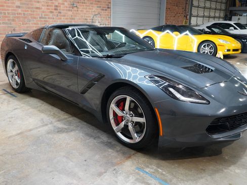 Used 2014 Chevrolet Corvette Stingray Coupe w/ 3LT Preferred Equipment Group image 3