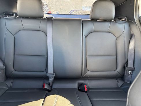 Used 2025 Buick Envista Sport Touring image 36