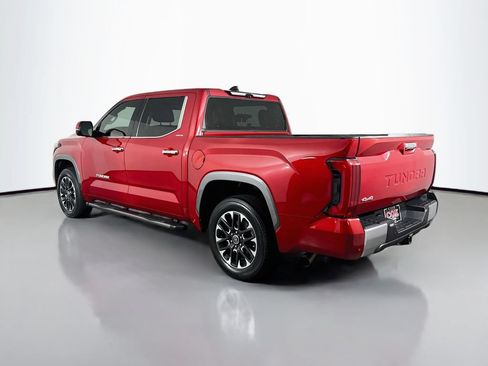 Used 2023 Toyota Tundra Limited AWD/4WD image 7