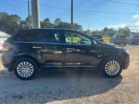 Used 2014 Lincoln MKX FWD image 6