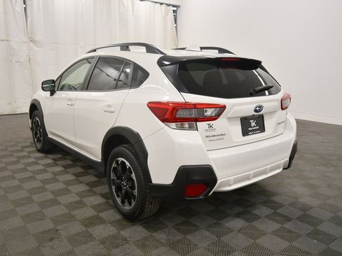 Used 2023 Subaru Crosstrek 2.0i Premium image 5