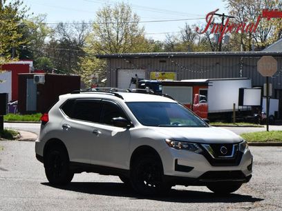 Used 2017 Nissan Rogue SV w/ Midnight Edition Package
