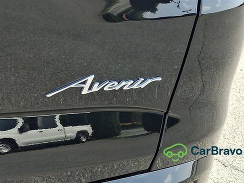 Certified 2024 Buick Enclave Avenir w/ Trailering Package, 5000 lbs. AWD/4WD image 32