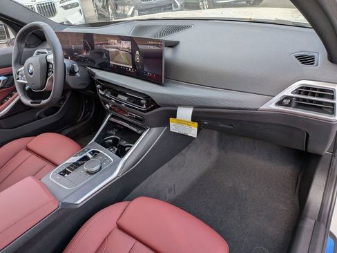 New 2026 BMW 330i xDrive Sedan w/ Premium Package AWD/4WD image 25