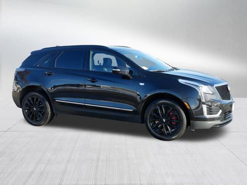 Certified 2024 Cadillac XT5 Sportv w/ LPO, Floor Liner Package image 8