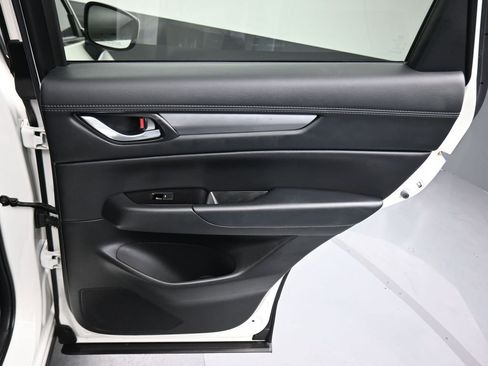 Used 2021 MAZDA CX-5 Touring image 31