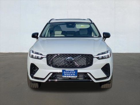New 2026 Volvo XC60 T8 Ultra w/ Protection Package Premier image 2