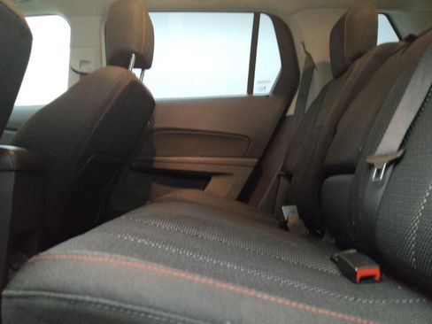 Used 2017 GMC Terrain SLE FWD image 18