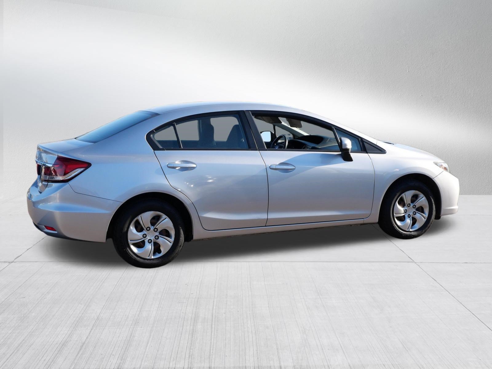 Used 2015 Honda Civic LX image 3