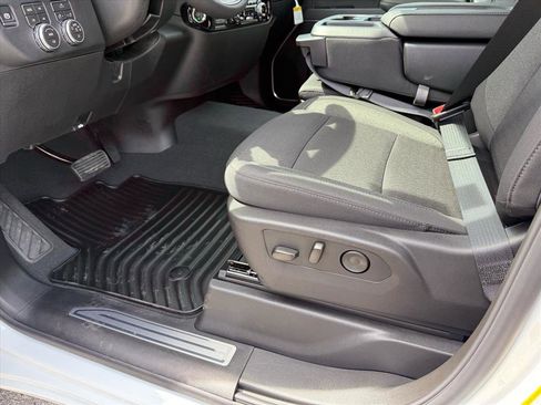 New 2026 GMC Sierra 2500 Denali Ultimate image 10