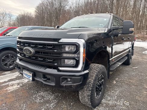 Used 2024 Ford F350 Lariat w/ Lariat Ultimate Package image 1