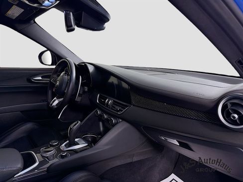 Used 2023 Alfa Romeo Giulia Quadrifoglio w/ Active Assist Plus Package image 34