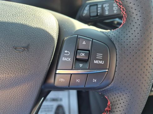New 2026 Ford Escape ST-Line w/ Tech Pack #1 AWD/4WD image 18