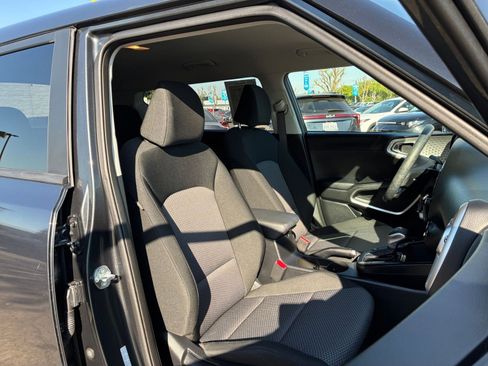 Used 2025 Kia Soul LX w/ LX Technology Package image 34