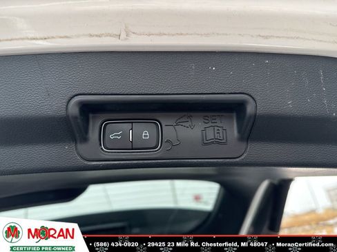 Used 2022 Ford Explorer XLT w/ Equipment Group 202A image 34