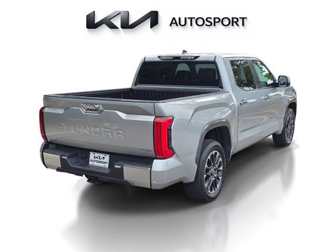 Used 2026 Toyota Tundra Limited AWD/4WD image 7