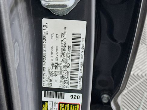 Used 2025 Toyota Tacoma SR5 image 12