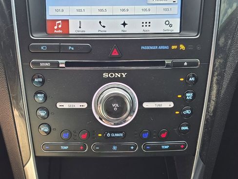 Used 2017 Ford Explorer Sport w/ Equipment Group 401A image 27