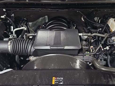 Used 2024 Chevrolet Silverado 2500 Custom w/ Custom Value Package image 27