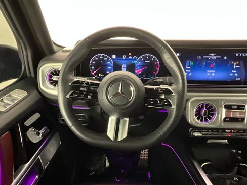 Used 2025 Mercedes-Benz G 550 w/ Manufactur Interior Package image 11