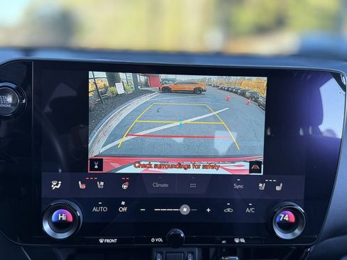 Used 2025 Lexus NX 250 FWD w/ Premium Package image 53