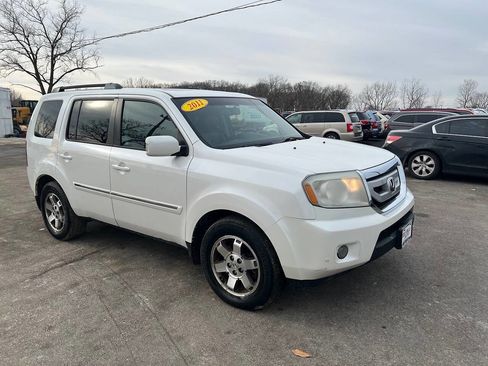 Used 2011 Honda Pilot Touring image 3