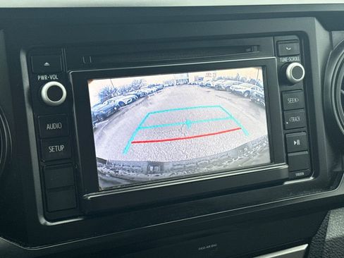 Used 2019 Toyota Tacoma SR5 image 22