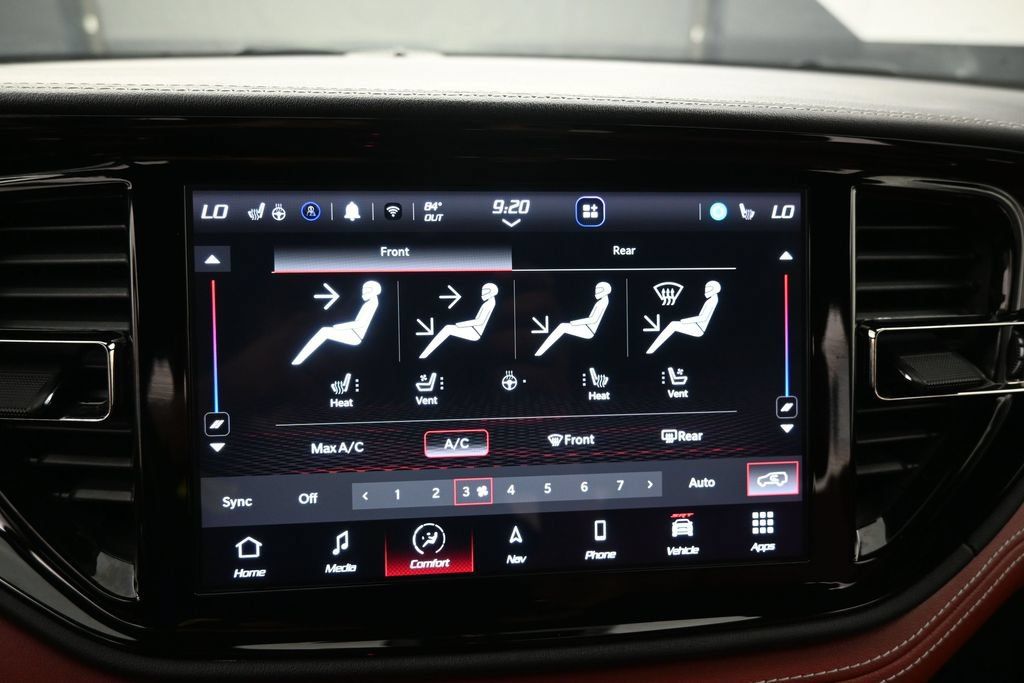 Used 2023 Dodge Durango SRT AWD/4WD image 11