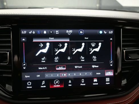Used 2023 Dodge Durango SRT AWD/4WD image 11