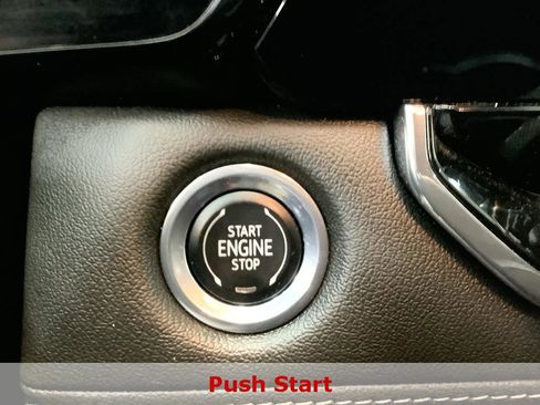 Used 2023 Chevrolet Colorado LT w/ LT Convenience Package II image 18