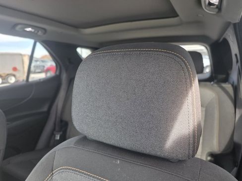 Used 2018 Chevrolet Equinox LT w/ Sun & Infotainment Package image 22