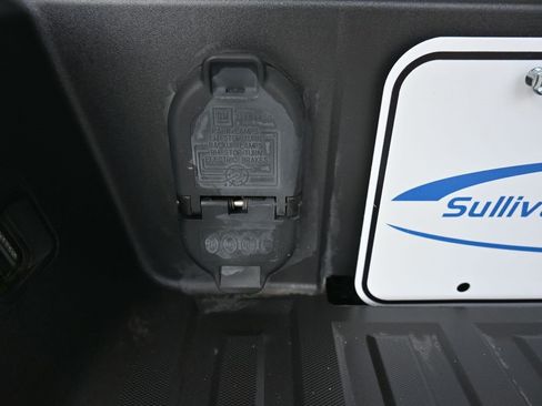 Used 2017 Chevrolet Silverado 1500 LTZ Z71 w/ LTZ Plus Package image 48