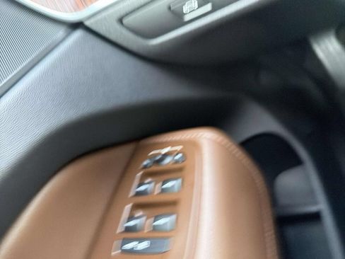 Used 2024 Volvo XC60 B5 Plus w/ Protection Package Premier AWD/4WD image 29